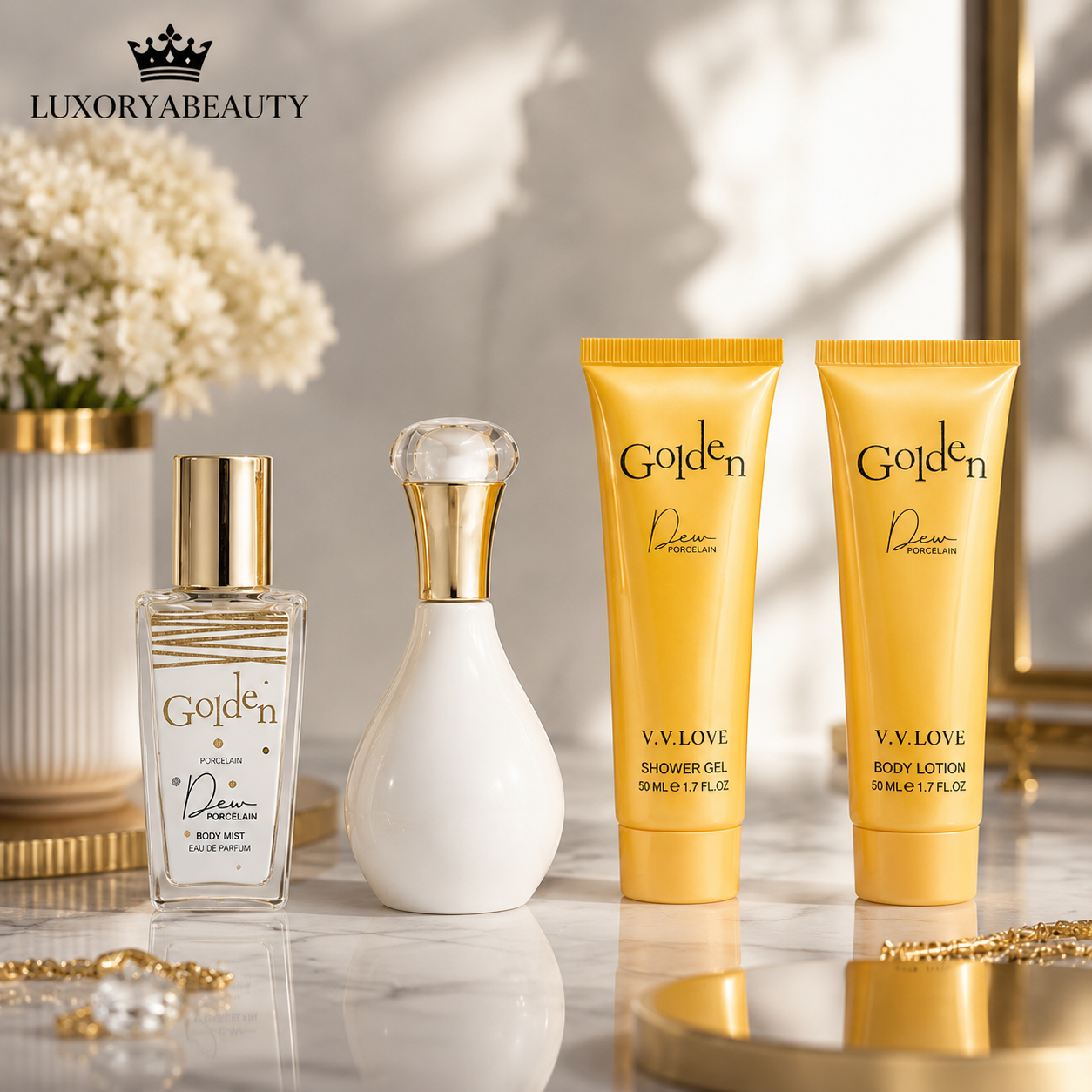 Set parfum femei Golden Dew Porcelain  cu parfum 30 ml, body mist 30 ml, loțiune de corp 50 ml și gel de duș 50 ml.